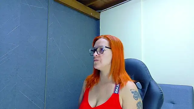 Britney taylor  online show from March 19, 8:20 pm