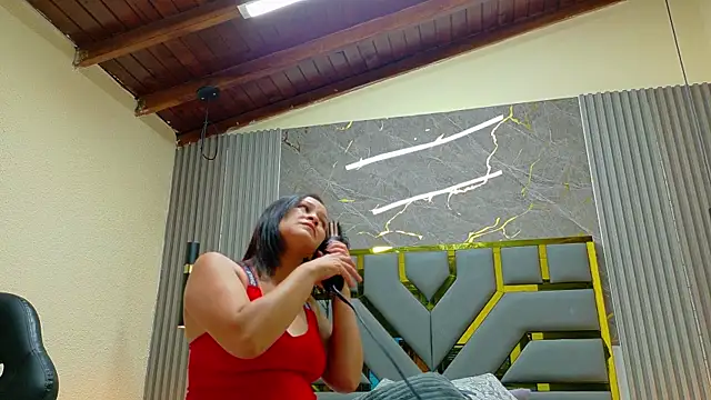 Snapshot of Britney_taylor_ chatting on July 23, 8:38 pm Britney taylor online show from July 23, 8:38 pm