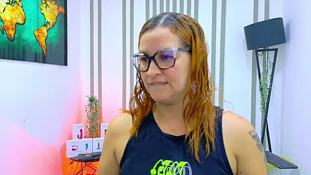 Snapshot of Britney_taylor_ chatting on November 24, 9:59 pm Britney taylor online show from November 24, 9:59 pm