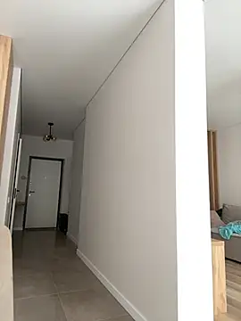 little belucci online show from January 10, 9:48 am