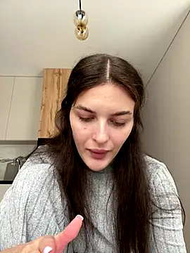 Snapshot of little_belucci chatting on October 3, 11:45 am little belucci online show from October 3, 11:45 am