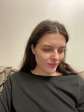 Snapshot of little_belucci chatting on February 8, 4:46 pm little belucci online show from February 8, 4:46 pm