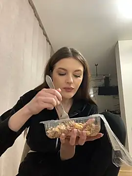 Snapshot of little_belucci chatting on March 10, 4:57 pm little belucci online show from March 10, 4:57 pm