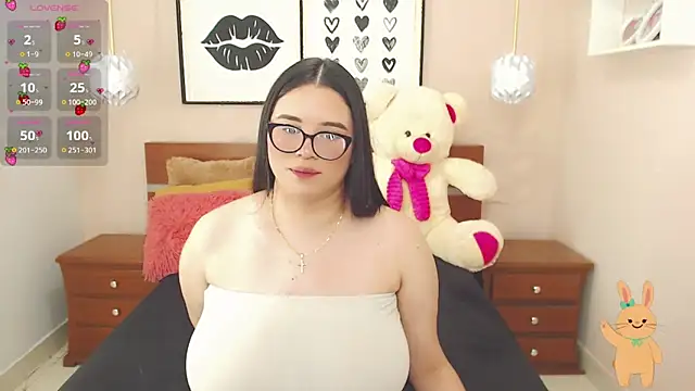 Snapshot of miss_linda_ chatting on February 18, 7:30 pm miss linda  online show from February 18, 7:30 pm