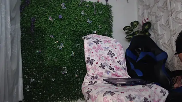 Snapshot of valquiria_sirgun chatting on June 3, 9:54 am valquiria sirgun online show from June 3, 9:54 am
