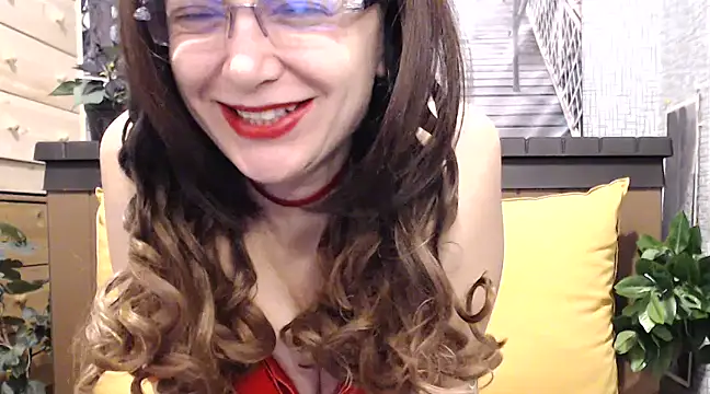 lilianleight online show from January 4, 8:17 am