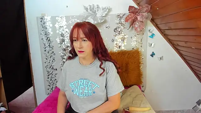 Hannaa32 online show from March 8, 7:53 pm