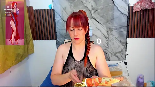 Hannaa32 online show from December 3, 8:47 am