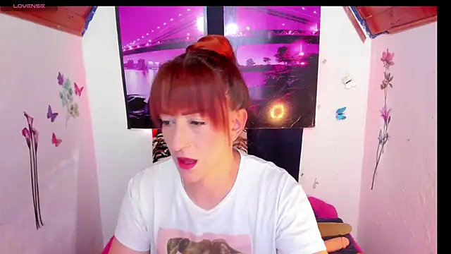 Hannaa32 online show from October 5, 6:53 pm