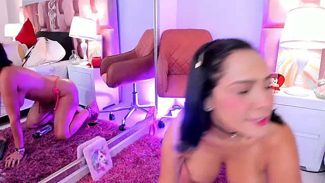 Snapshot of Anaa_Bellaa chatting on September 26, 12:34 pm Anaa Bellaa online show from September 26, 12:34 pm