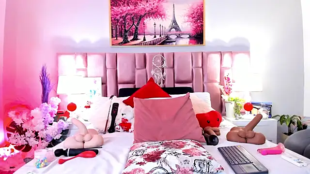 Anaa Bellaa online show from December 5, 12:26 pm