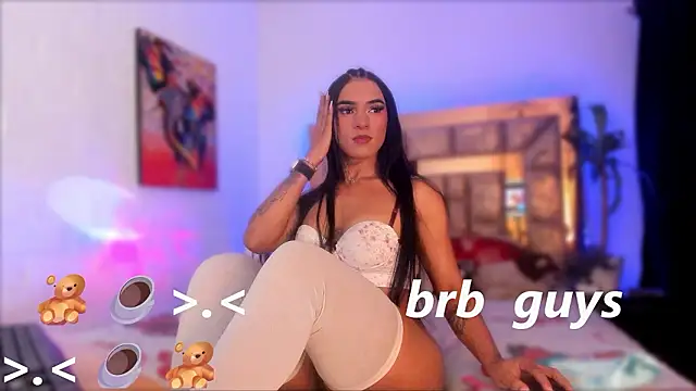 Snapshot of Sofia_waltonx chatting on February 22, 2:41 pm Sofia waltonx online show from February 22, 2:41 pm