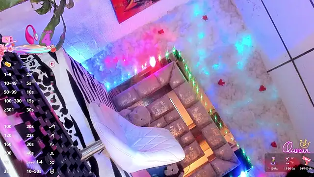 Sofia waltonx online show from May 29, 5:13 am