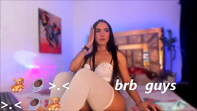 Snapshot of Sofia_waltonx chatting on February 20, 1:13 pm Sofia waltonx online show from February 20, 1:13 pm