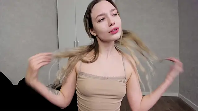 Snapshot of mary_shiota chatting on October 23, 6:06 pm mary shiota online show from October 23, 6:06 pm