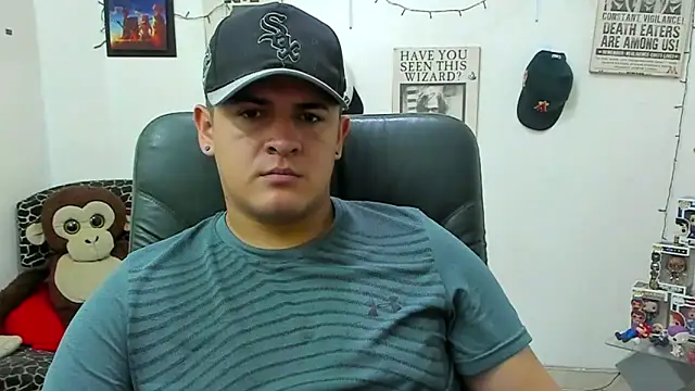 Snapshot of ney_22 chatting on March 12, 1:08 pm ney 22 online show from March 12, 1:08 pm