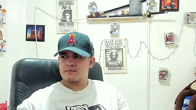 ney 22 online show from November 8, 1:36 pm