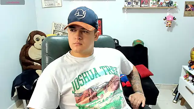 ney 22 online show from June 10, 1:23 pm
