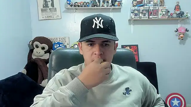 ney 22 online show from April 11, 1:15 pm