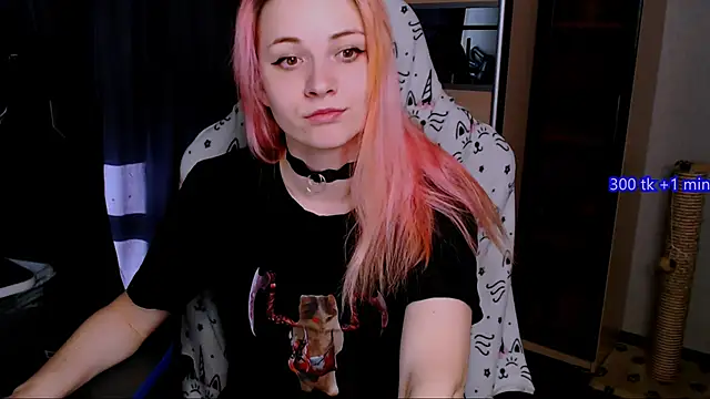 Snapshot of Elfo-s_dreams chatting on March 20, 4:40 am Elfo-s dreams online show from March 20, 4:40 am