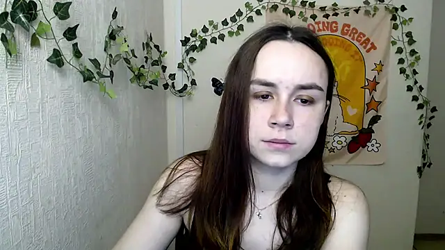 VeryVeryVeryShy  online show from February 27, 6:35 am