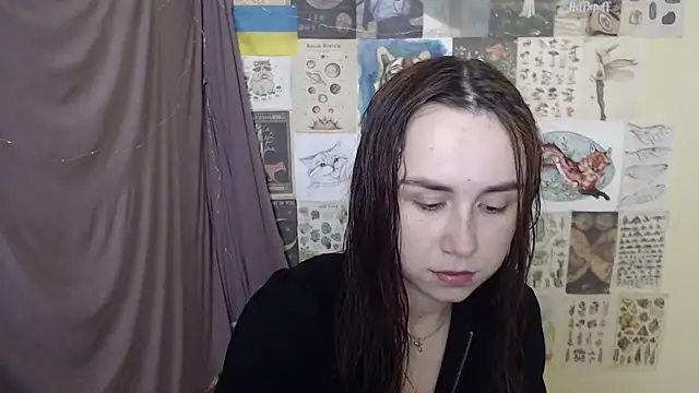 VeryVeryVeryShy  online show from November 29, 7:36 pm