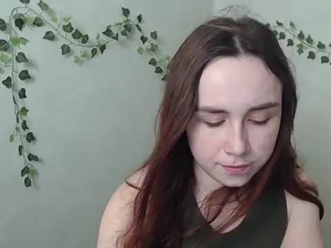 VeryVeryVeryShy  online show from March 30, 5:42 am