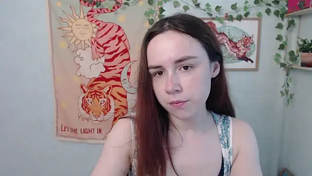 VeryVeryVeryShy  online show from May 14, 6:32 am