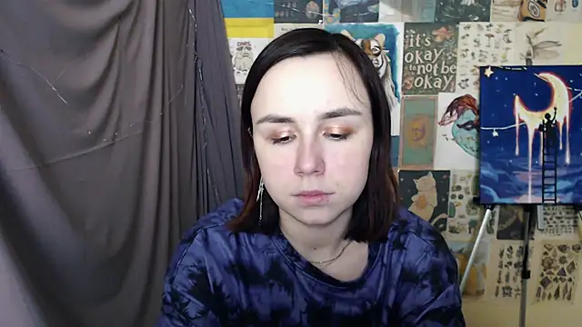 Snapshot of VeryVeryVeryShy_ chatting on February 8, 9:56 am VeryVeryVeryShy online show from February 8, 9:56 am