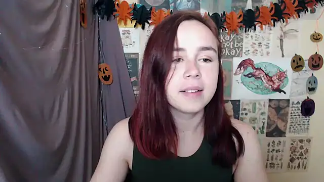 Snapshot of VeryVeryVeryShy_ chatting on October 13, 5:31 am VeryVeryVeryShy online show from October 13, 5:31 am