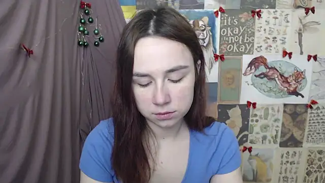 VeryVeryVeryShy  online show from January 16, 6:28 am