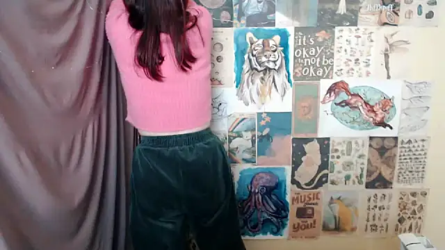 Snapshot of VeryVeryVeryShy_ chatting on October 2, 5:33 am VeryVeryVeryShy online show from October 2, 5:33 am