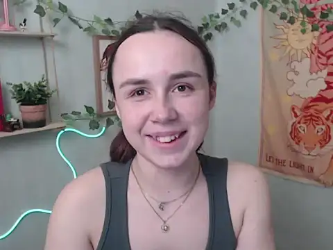 VeryVeryVeryShy  online show from April 16, 5:47 pm