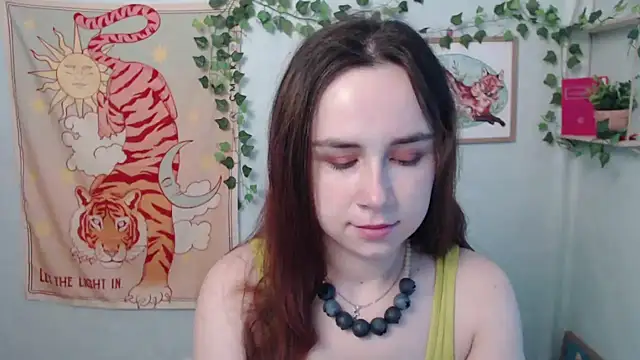 Snapshot of VeryVeryVeryShy_ chatting on June 30, 5:51 am VeryVeryVeryShy online show from June 30, 5:51 am