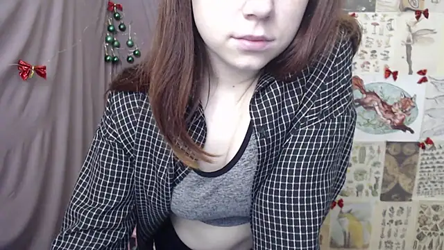 VeryVeryVeryShy  online show from January 7, 6:40 am