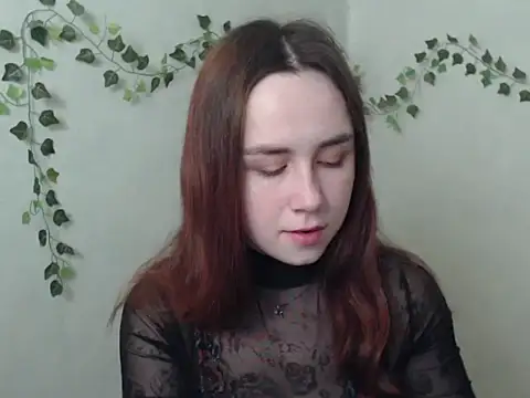 VeryVeryVeryShy  online show from March 25, 6:24 am