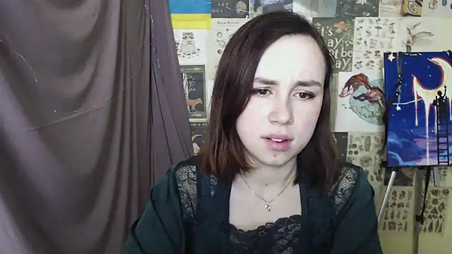 Snapshot of VeryVeryVeryShy_ chatting on March 22, 4:14 am VeryVeryVeryShy online show from March 22, 4:14 am