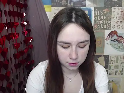 VeryVeryVeryShy  online show from February 19, 7:16 am