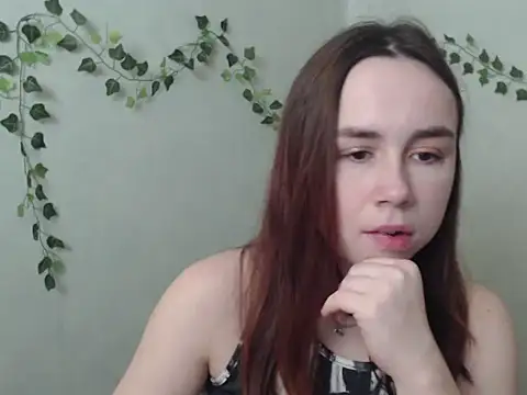 VeryVeryVeryShy  online show from March 20, 6:58 am