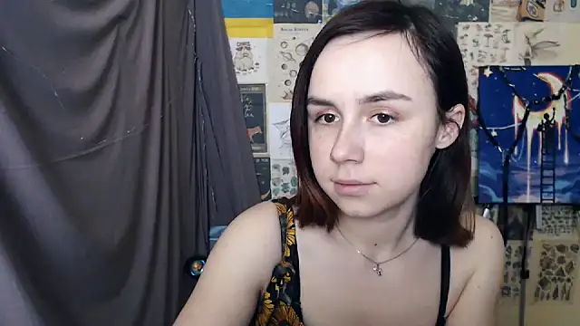 Snapshot of VeryVeryVeryShy_ chatting on February 20, 12:47 pm VeryVeryVeryShy online show from February 20, 12:47 pm
