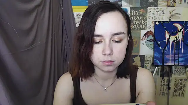 Snapshot of VeryVeryVeryShy_ chatting on February 26, 9:55 am VeryVeryVeryShy online show from February 26, 9:55 am