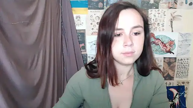 Snapshot of VeryVeryVeryShy_ chatting on September 13, 5:40 am VeryVeryVeryShy online show from September 13, 5:40 am