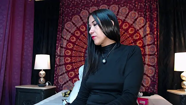 Zahra Elena online show from June 1, 1:11 pm