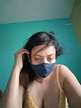 Snapshot of love_suman chatting on June 29, 10:26 am love suman online show from June 29, 10:26 am