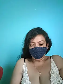 Snapshot of love_suman chatting on July 21, 11:00 am love suman online show from July 21, 11:00 am