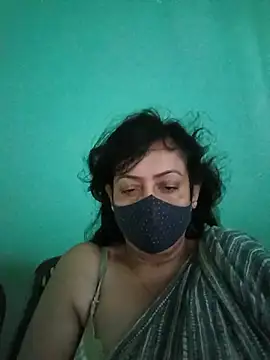 Snapshot of love_suman chatting on July 13, 12:54 am love suman online show from July 13, 12:54 am
