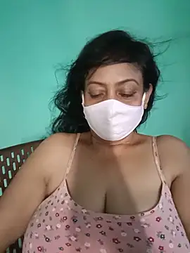 Snapshot of love_suman chatting on June 17, 6:35 am love suman online show from June 17, 6:35 am