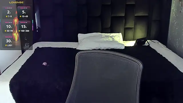 AndyWiilliams online show from November 29, 9:37 pm