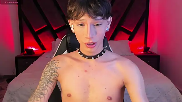 AndyWiilliams online show from February 14, 1:17 am