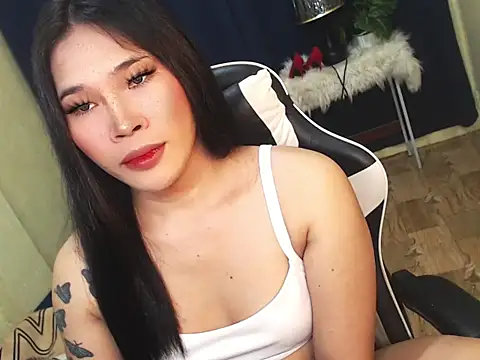 Snapshot of Ur_Fantastic_Lina chatting on October 9, 8:31 pm Ur Fantastic Lina online show from October 9, 8:31 pm